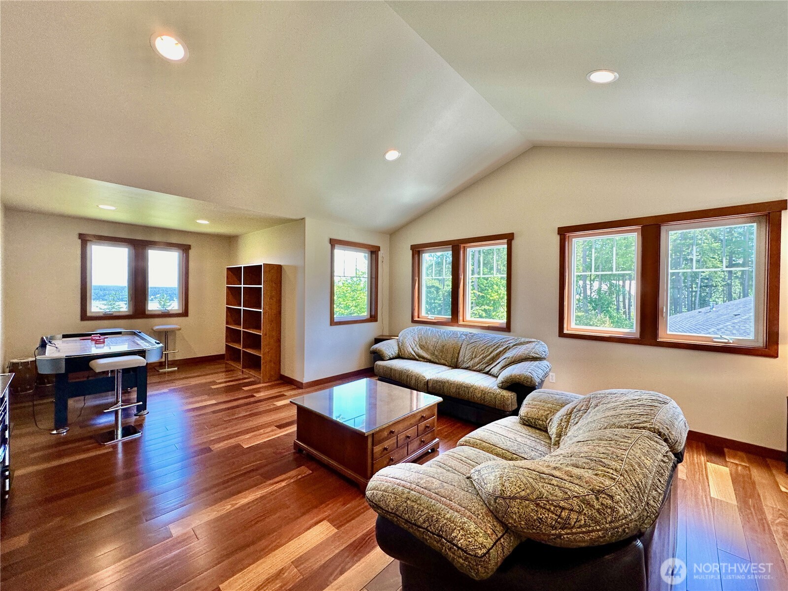 4075 Preserve Drive , Camano Island, WA 98282