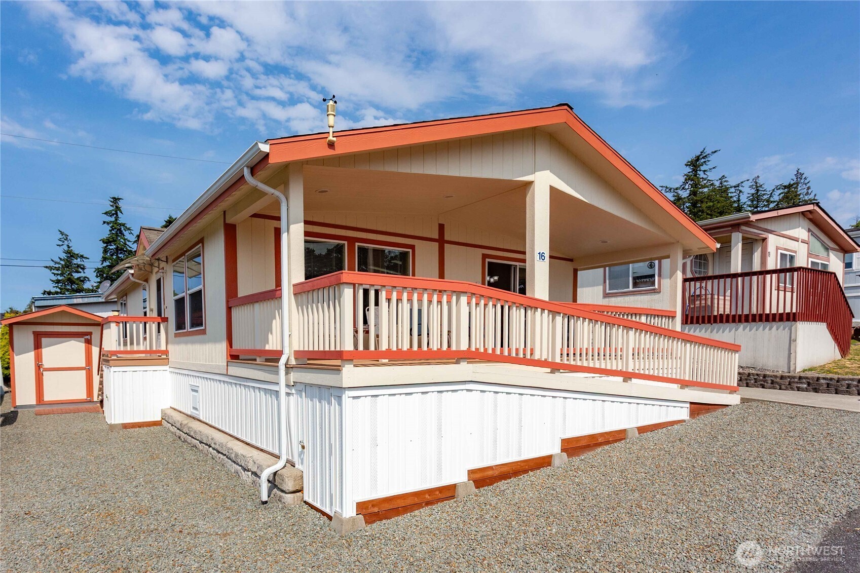 11453 Bayview Edison Rd #16, Mount Vernon, WA 98273