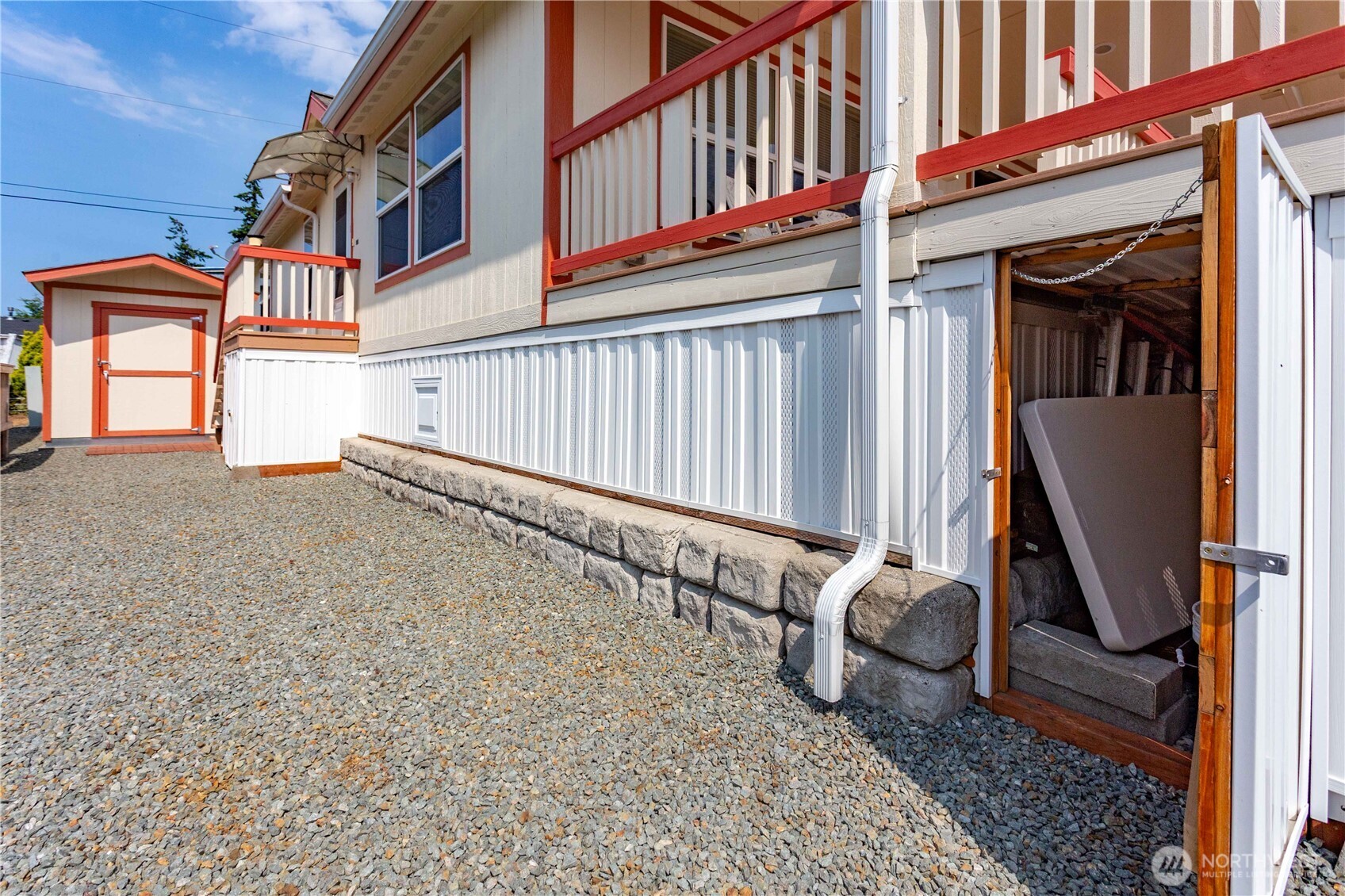 11453 Bayview Edison Rd #16, Mount Vernon, WA 98273