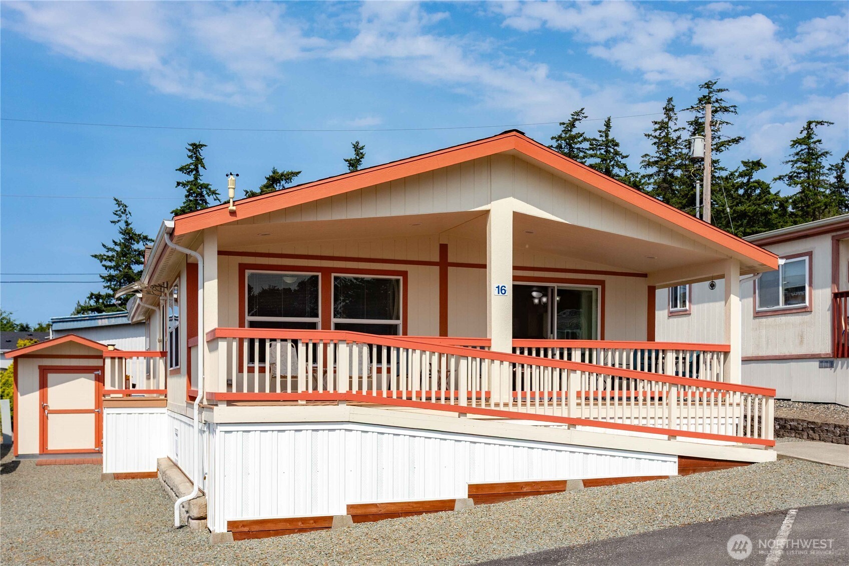 11453 Bayview Edison Rd #16, Mount Vernon, WA 98273