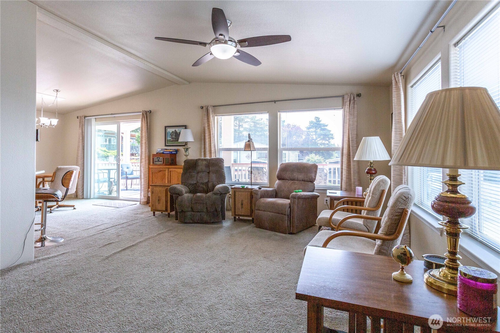 11453 Bayview Edison Rd #16, Mount Vernon, WA 98273