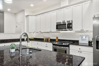 20709 NE 79th Street , Redmond, WA 98053 - Photo 11