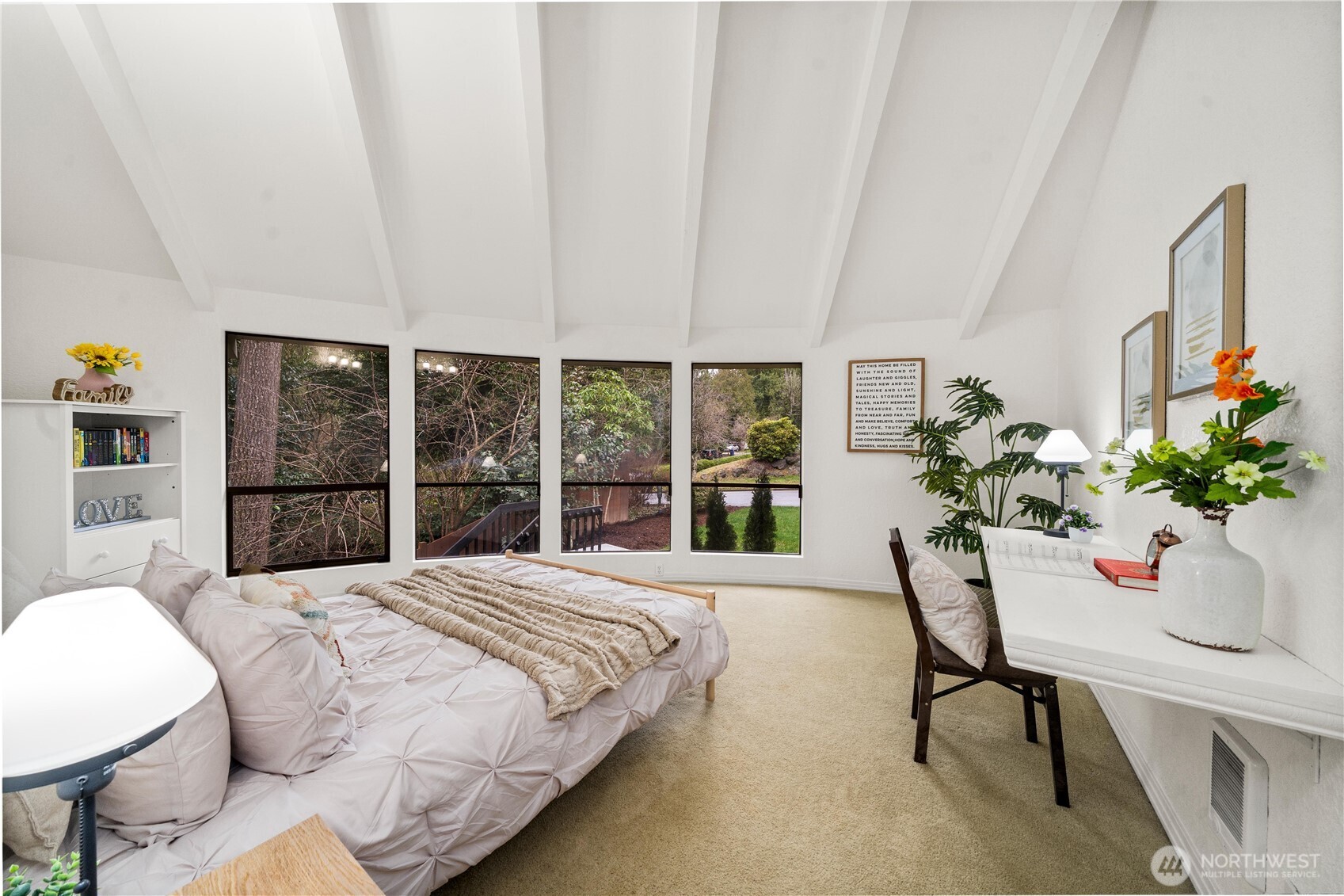 20709 NE 79th Street , Redmond, WA 98053