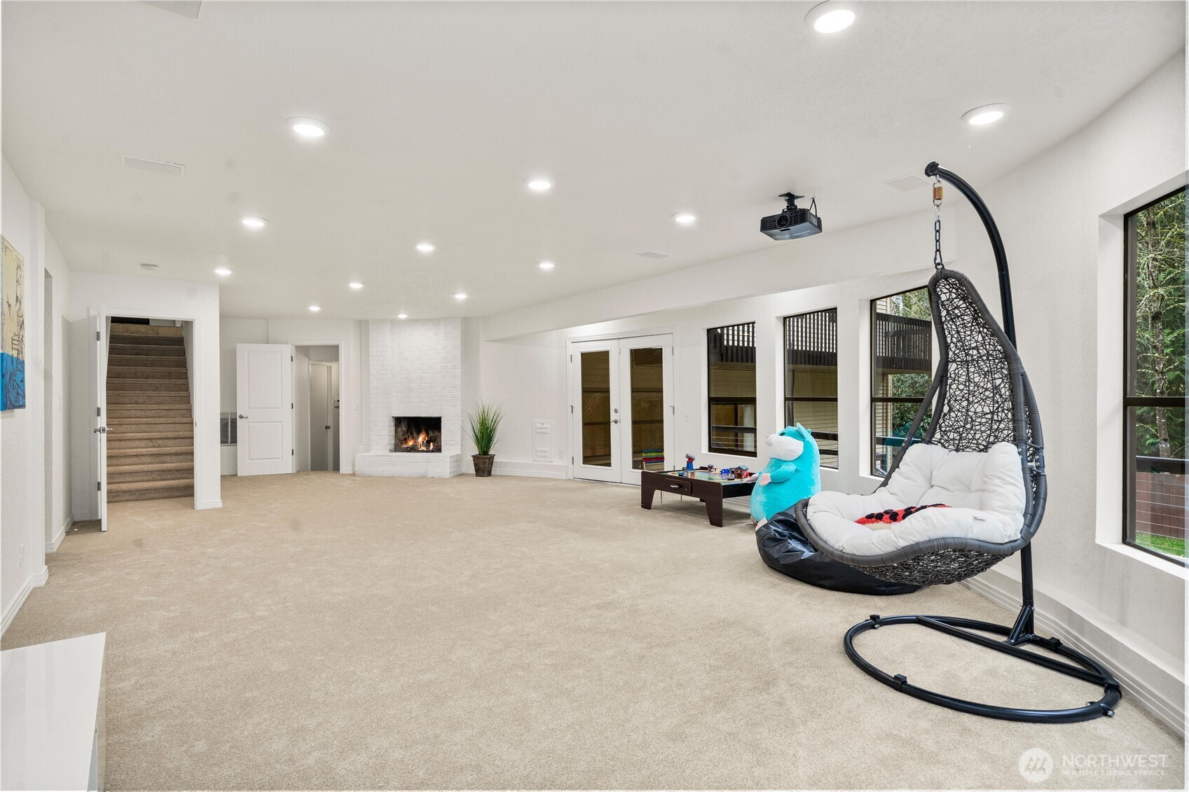 20709 NE 79th Street , Redmond, WA 98053