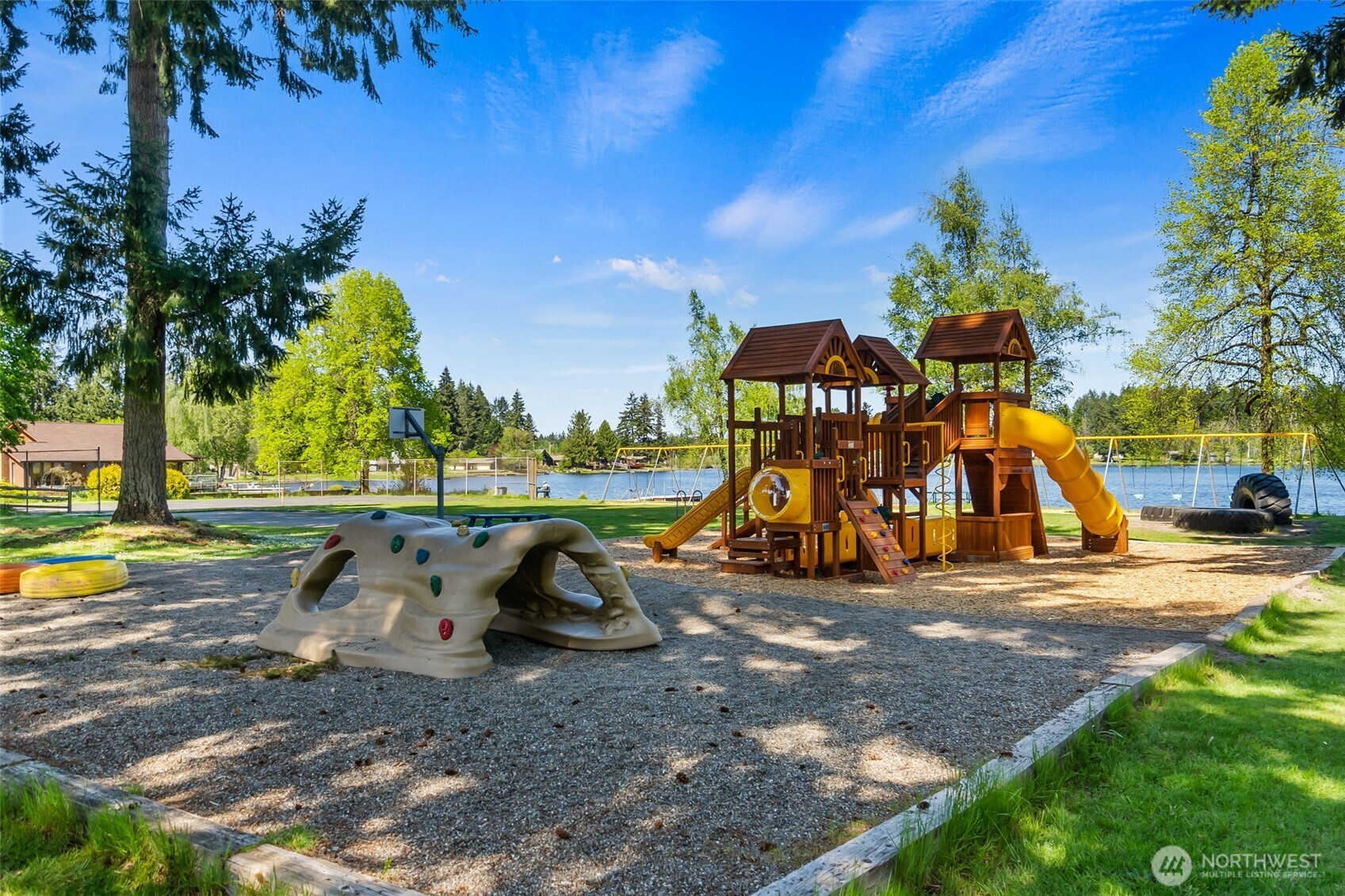 2618 Scotlac Drive SW, Olympia, WA 98512