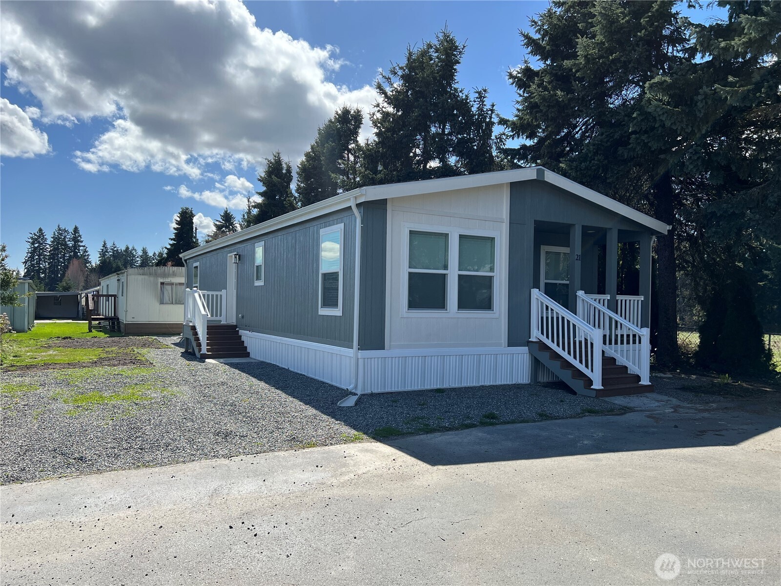 512 SW Berry Lake Road #21, Port Orchard, WA 98367