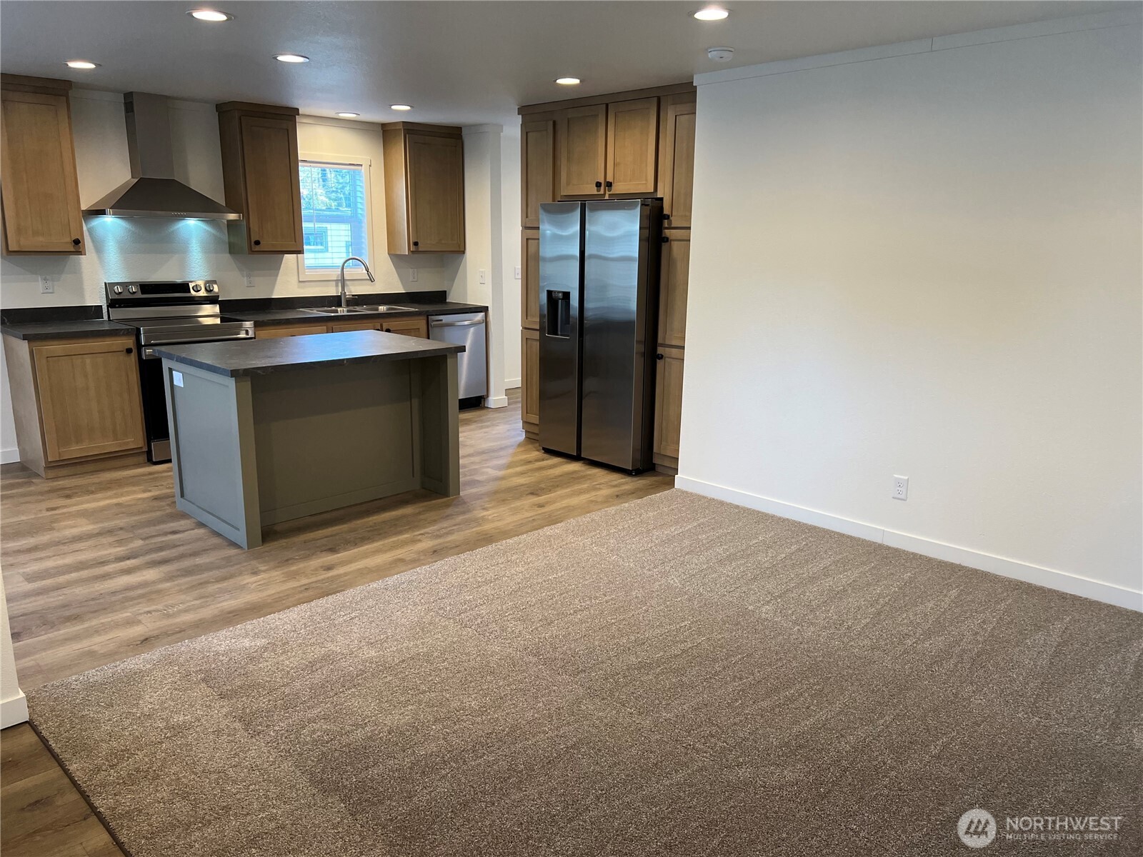 512 SW Berry Lake Road #21, Port Orchard, WA 98367