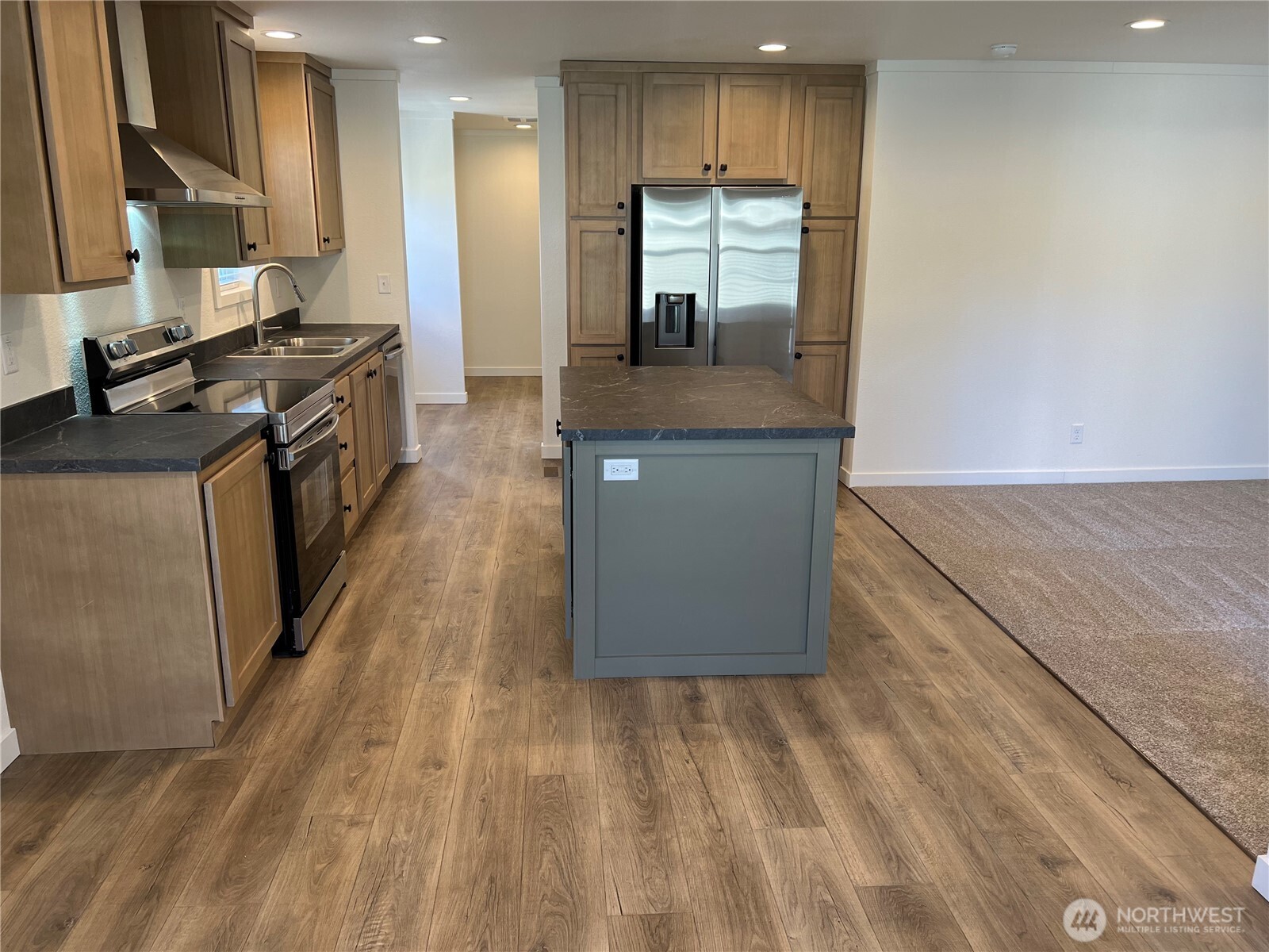 512 SW Berry Lake Road #21, Port Orchard, WA 98367