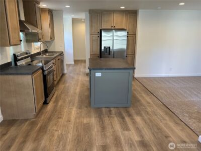 512 SW Berry Lake Road #21, Port Orchard, WA 98367 - Photo 6