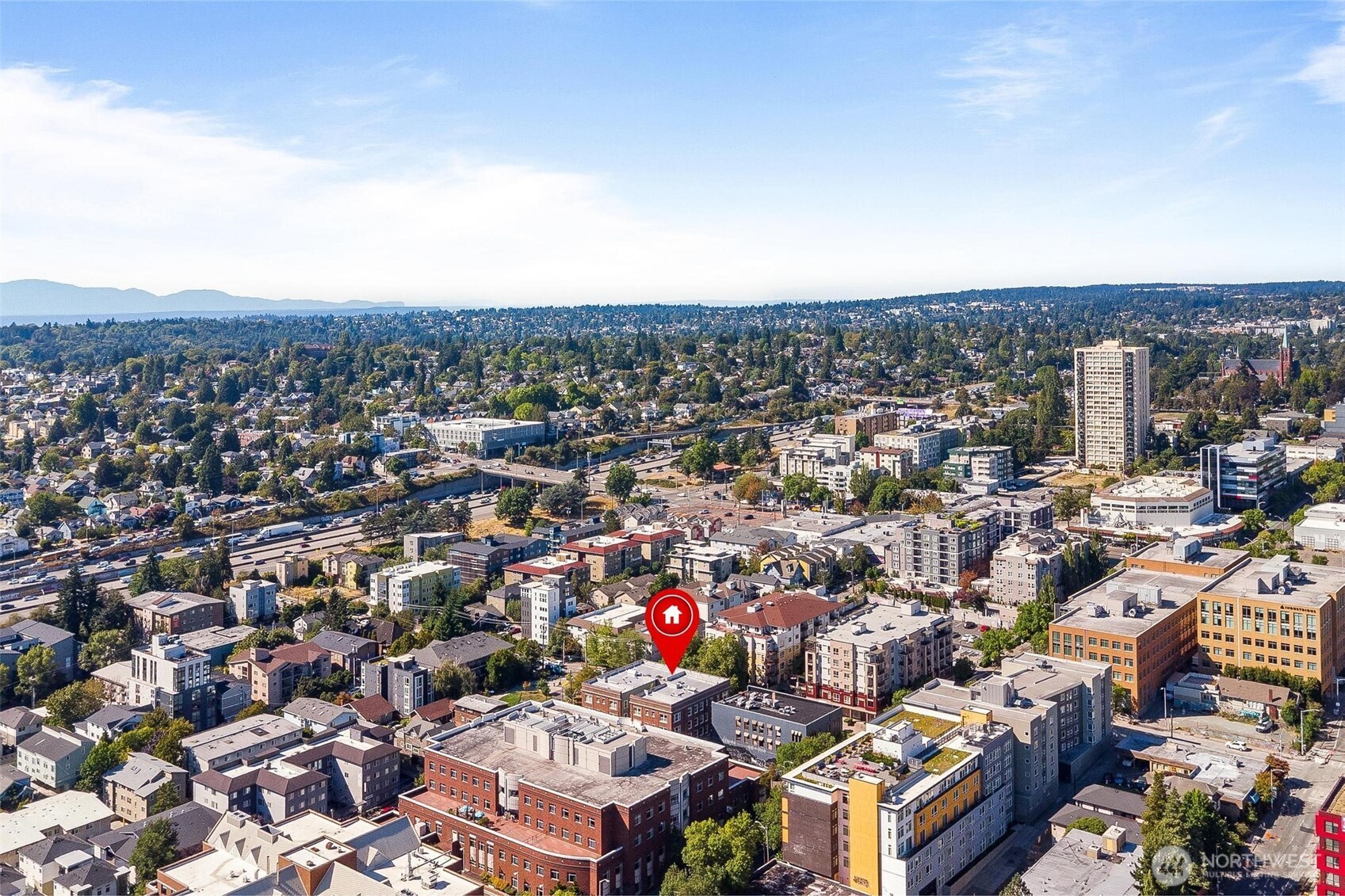 905 NE 43rd Street #111, Seattle, WA 98105