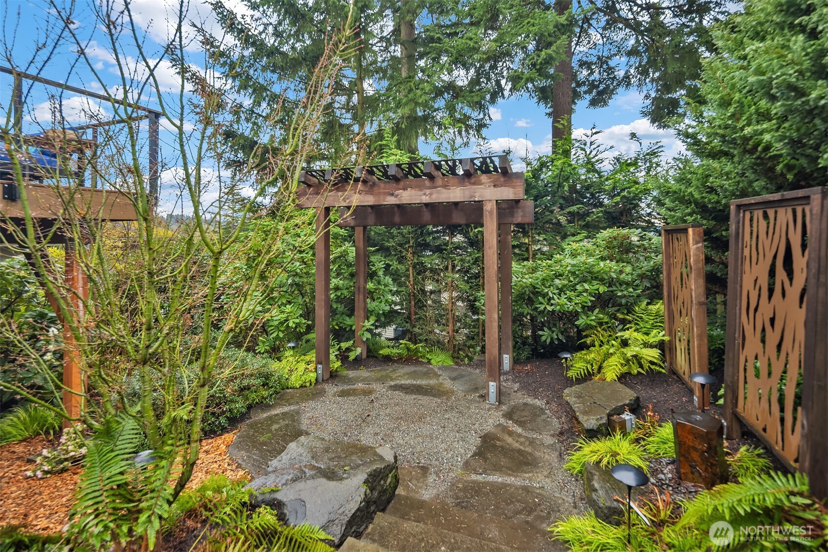 12635 93rd Pl NE, Kirkland, WA 98034