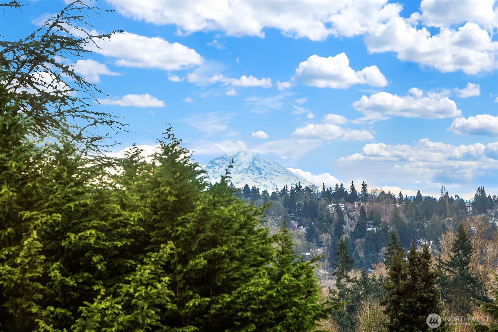 12635 93rd Pl NE, Kirkland, WA 98034