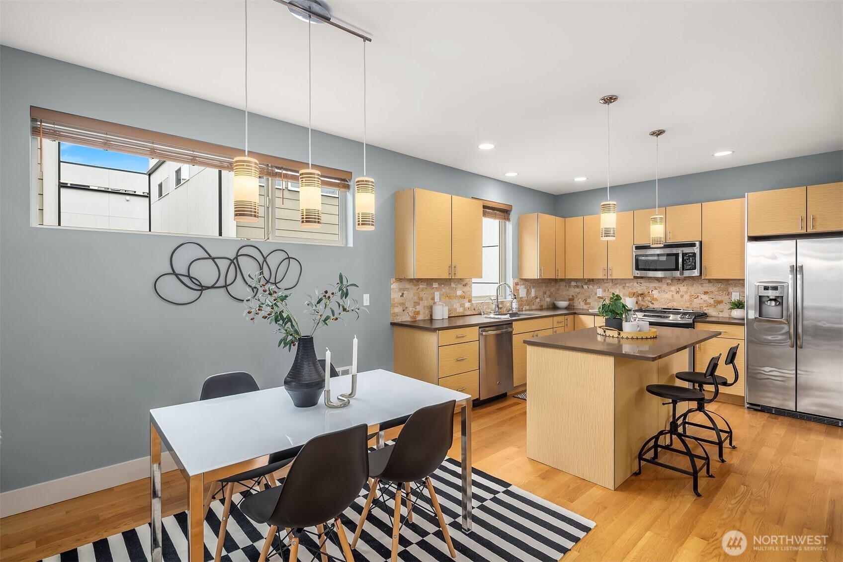 1550 NW 60th Street , Seattle, WA 98107