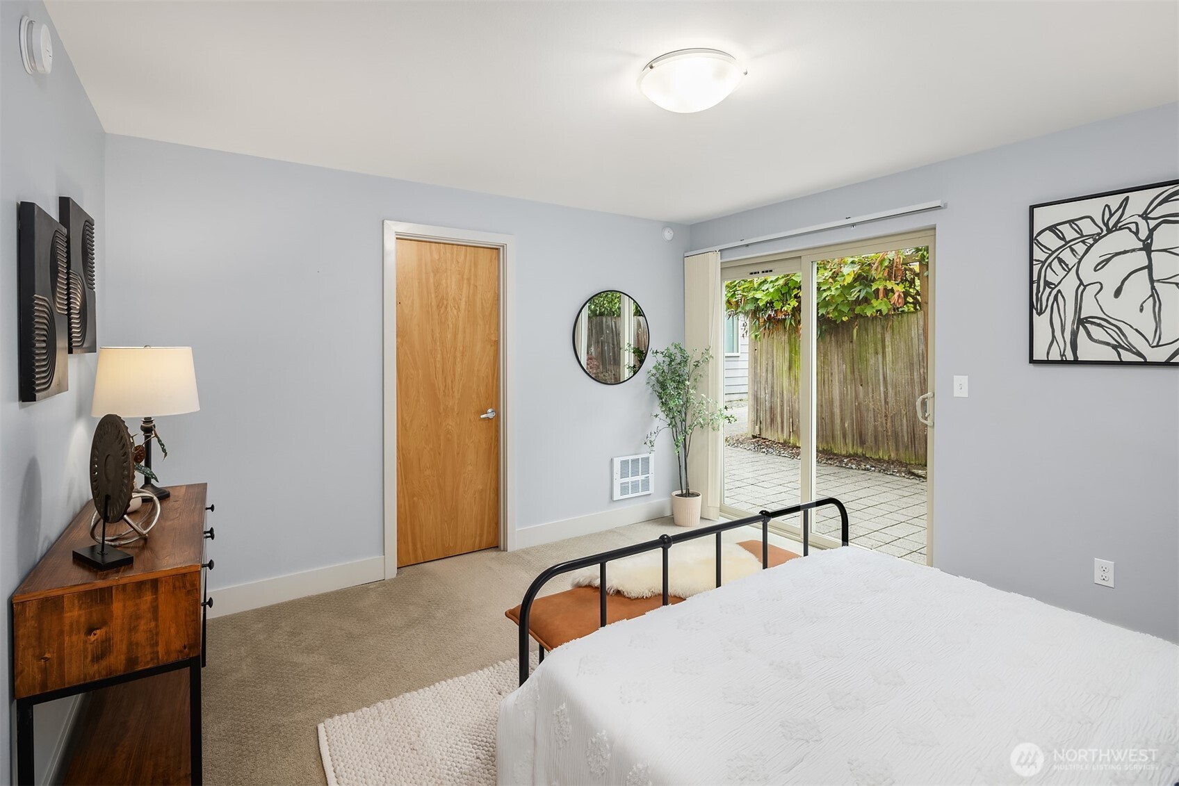 1550 NW 60th Street , Seattle, WA 98107