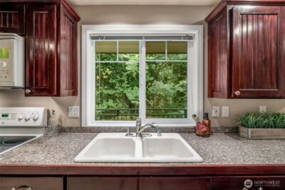 7505 212th Street SW #C301, Edmonds, WA 98026 - Photo 12