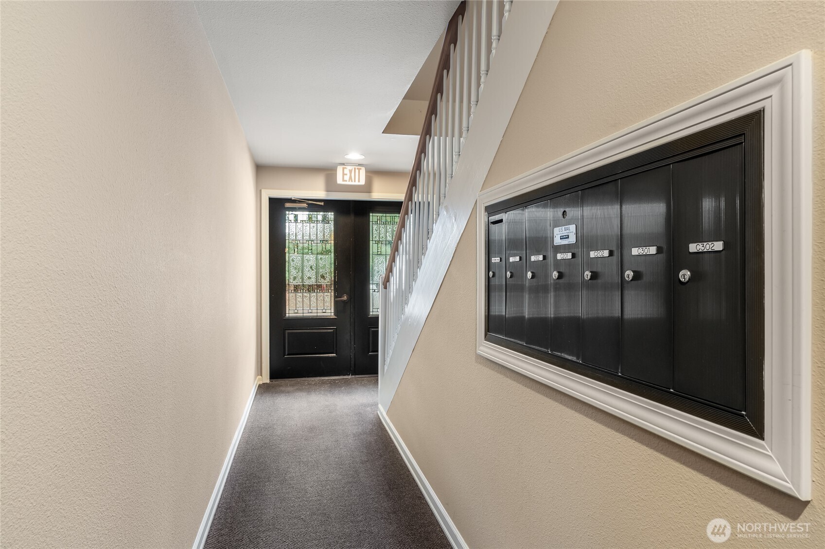 7505 212th Street SW #C301, Edmonds, WA 98026