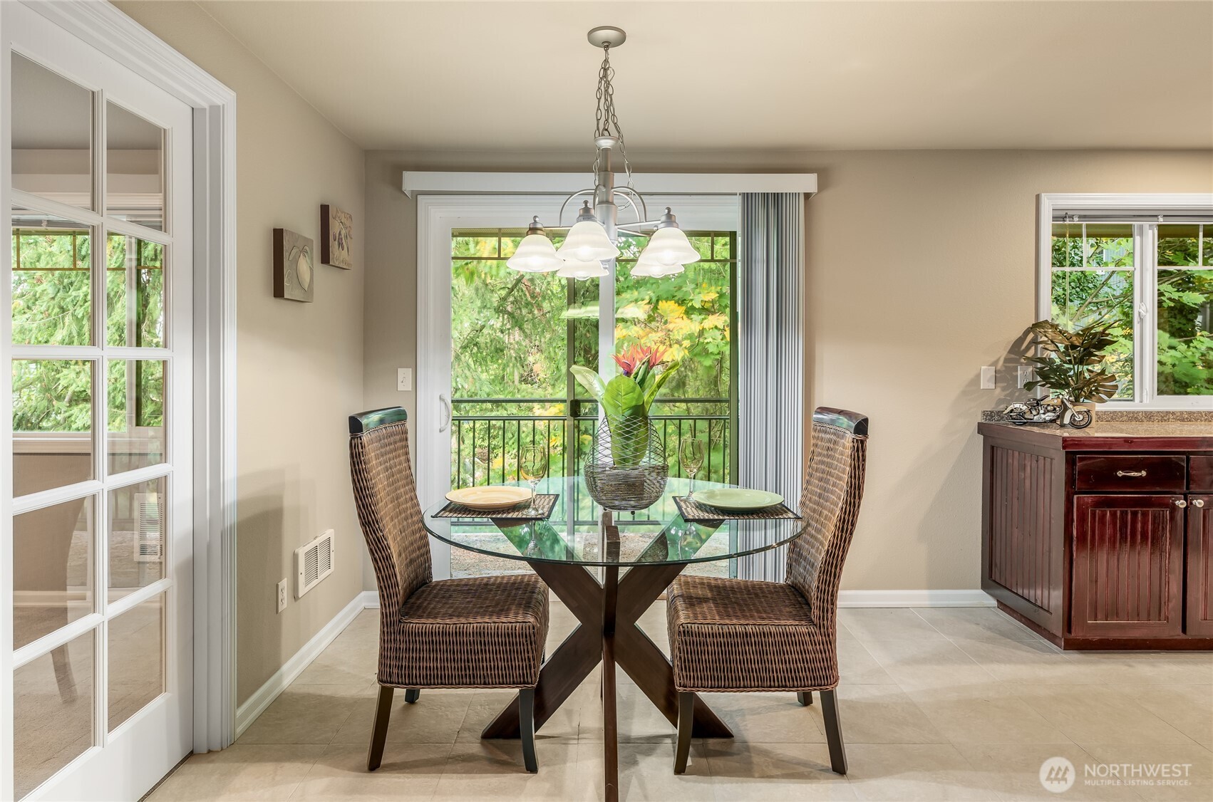 7505 212th Street SW #C301, Edmonds, WA 98026