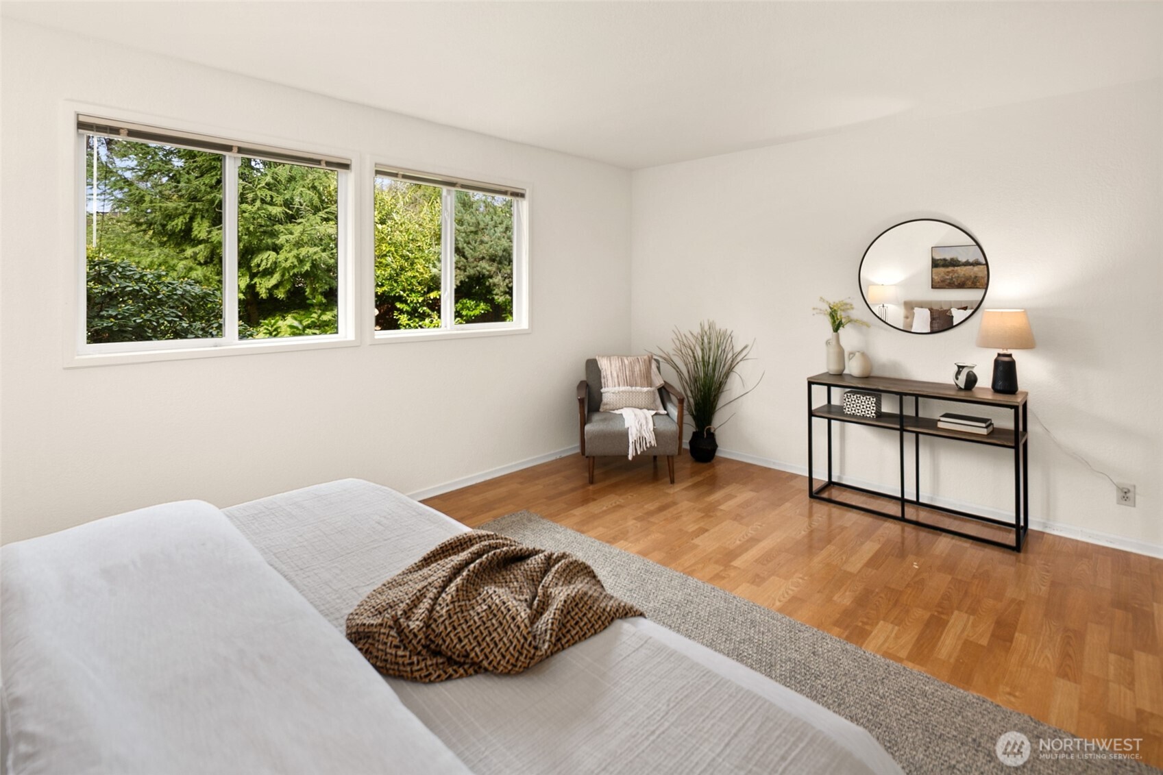 11917 Stendall Place N, Seattle, WA 98133