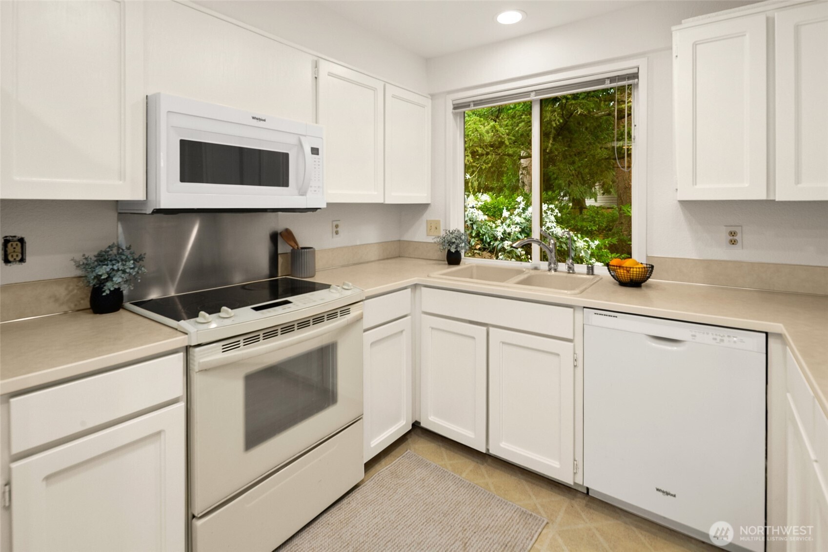 11917 Stendall Place N, Seattle, WA 98133