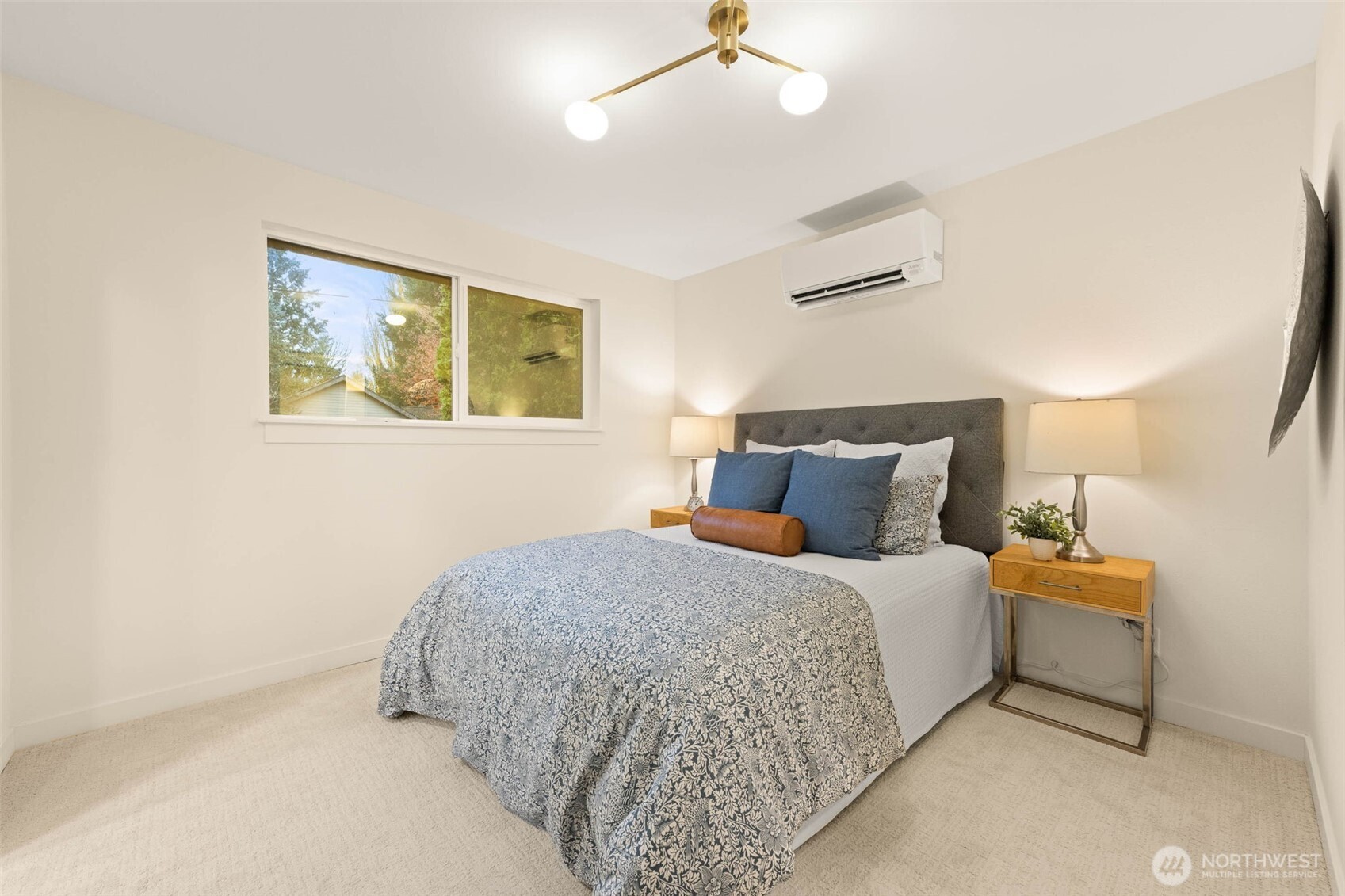 9101 30th Avenue NE, Seattle, WA 98115