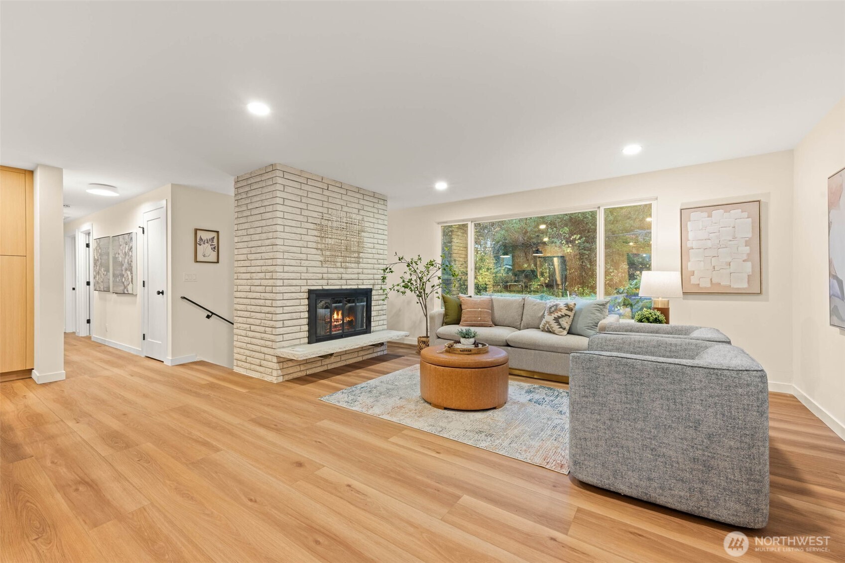 9101 30th Avenue NE, Seattle, WA 98115