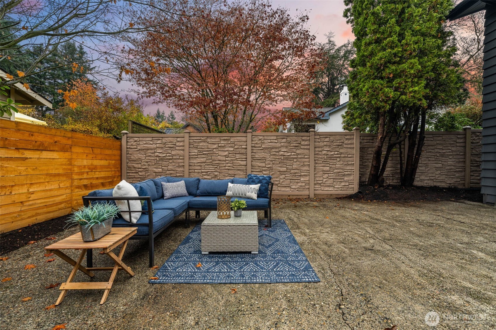 9101 30th Avenue NE, Seattle, WA 98115