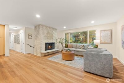 9101 30th Avenue NE, Seattle, WA 98115 - Photo 4