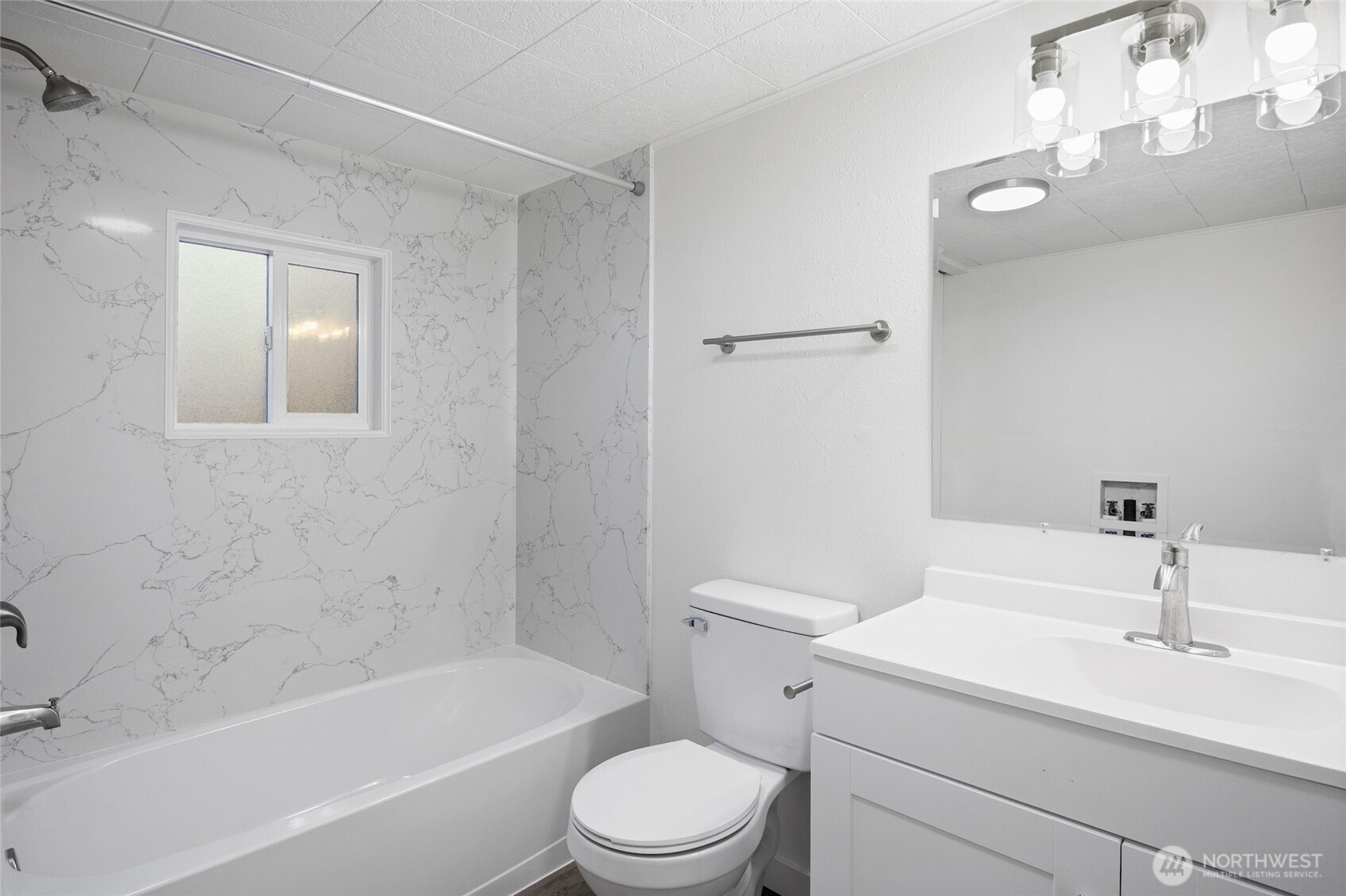 32501 NE 50th Street #37, Carnation, WA 98014
