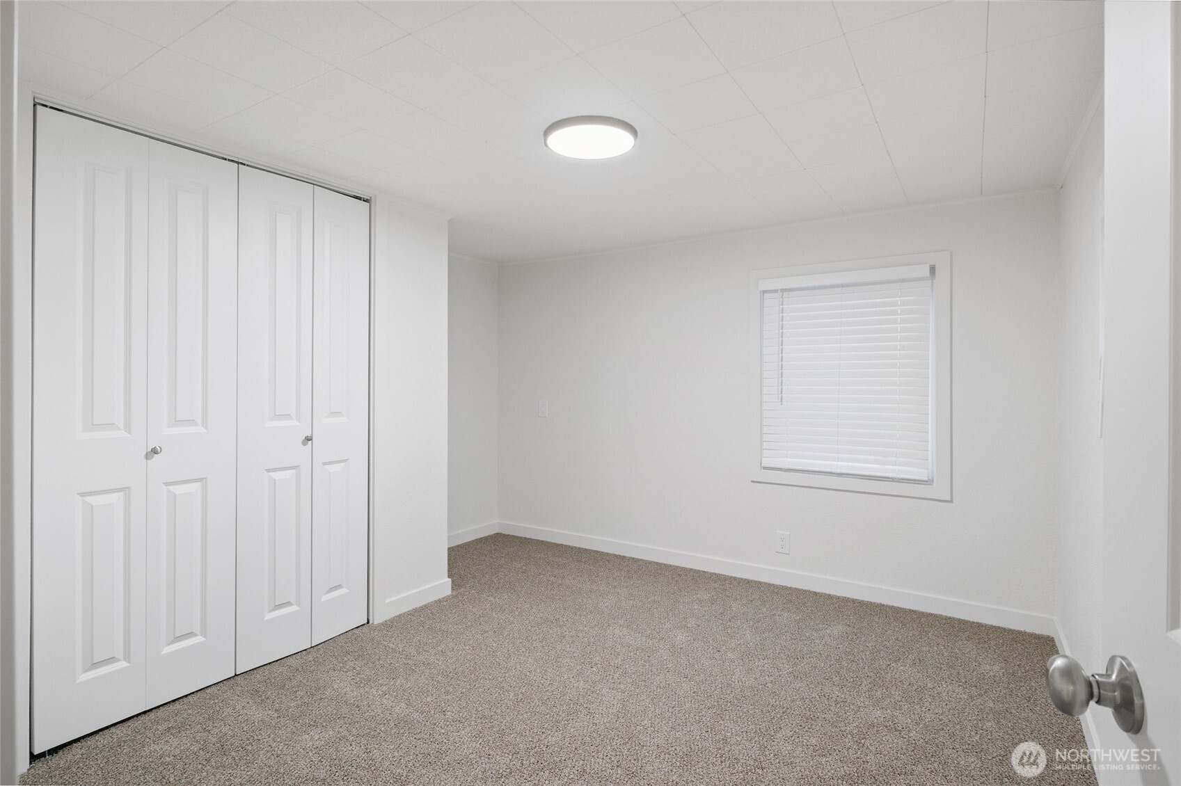 32501 NE 50th Street #37, Carnation, WA 98014
