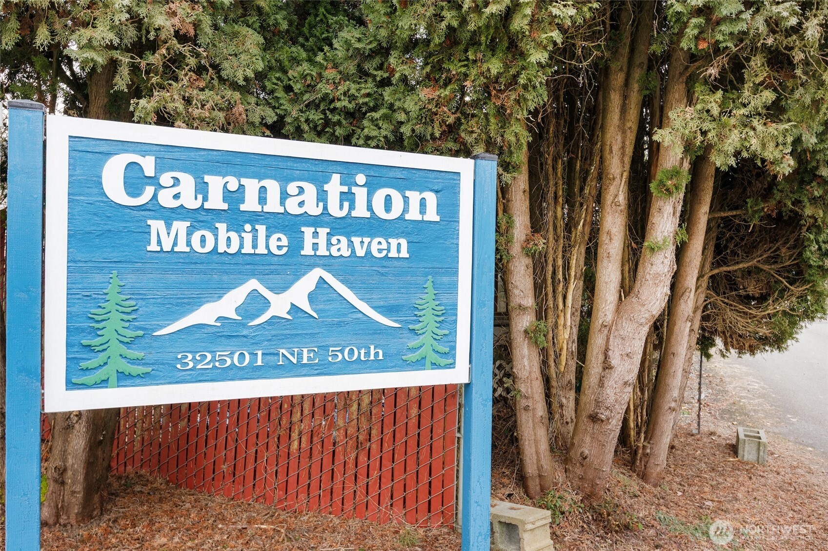 32501 NE 50th Street #37, Carnation, WA 98014
