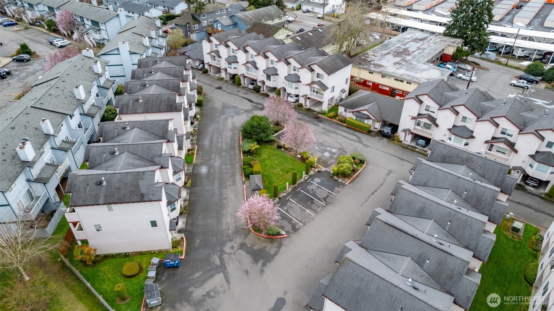 8823 Holly Drive #502, Everett, WA 98208