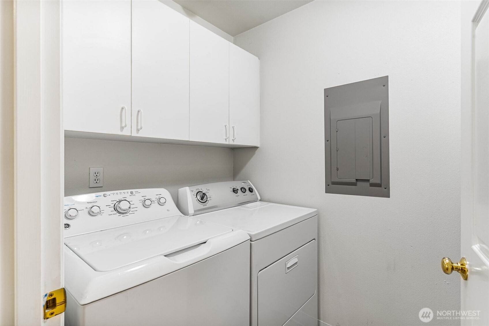 6525 200th Street SW #101, Lynnwood, WA 98036