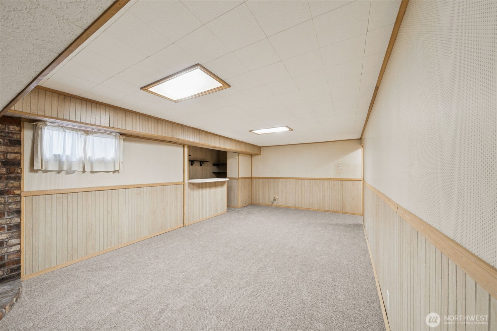 408 8th Avenue NE, Puyallup, WA 98372