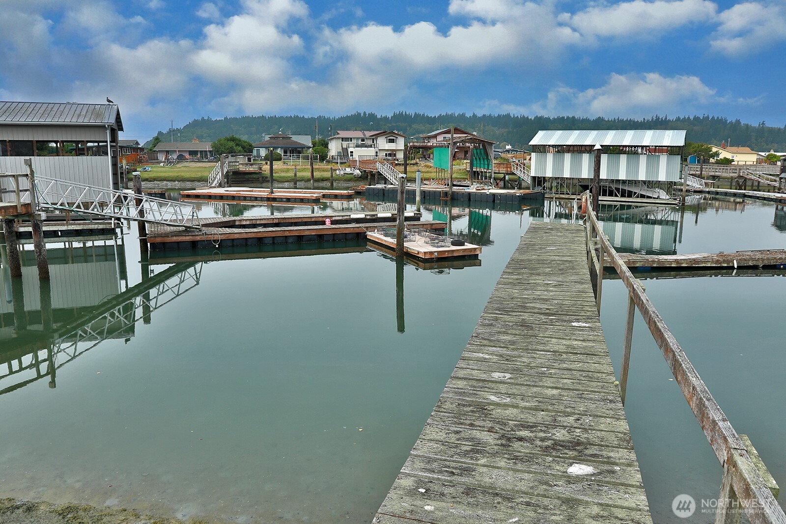 8122 Autumn Lane , Clinton, WA 98236