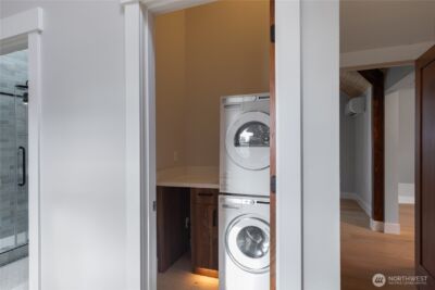 10715 2nd Avenue NW, Seattle, WA 98177-4807 - Photo 24