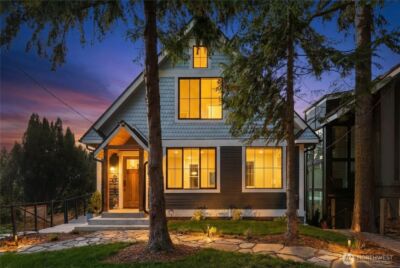 10715 2nd Avenue NW, Seattle, WA 98177-4807