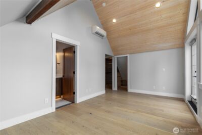 10715 2nd Avenue NW, Seattle, WA 98177-4807 - Photo 27