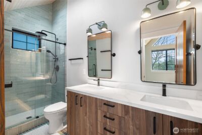 10715 2nd Avenue NW, Seattle, WA 98177-4807 - Photo 29