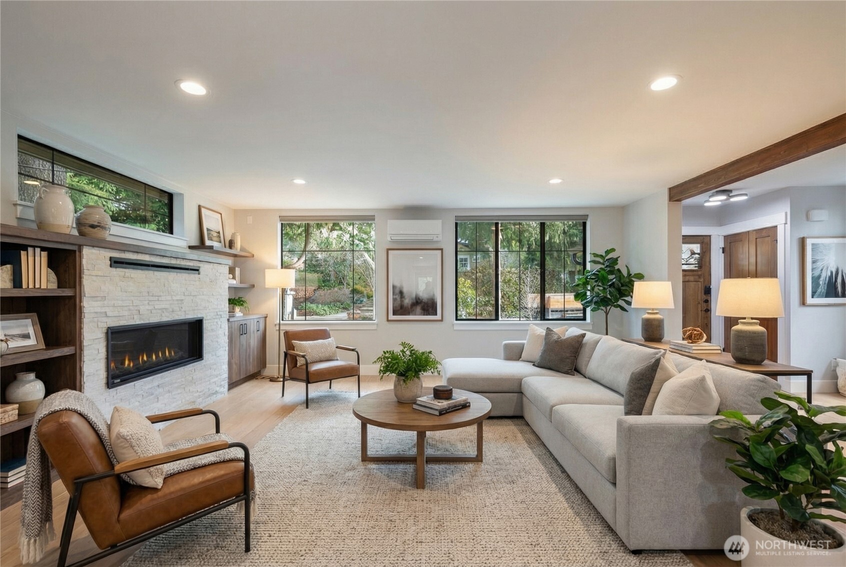 10715 2nd Avenue NW, Seattle, WA 98177-4807