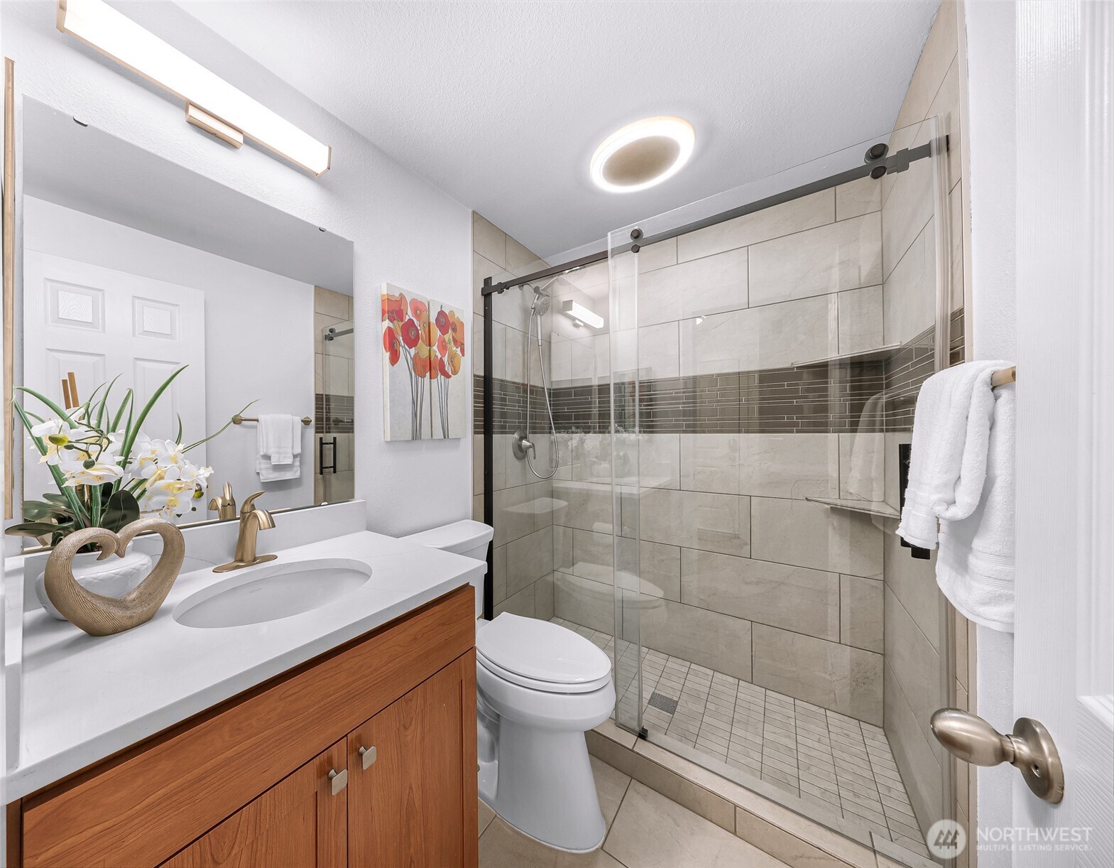 14002 NE 181st Place #A302, Woodinville, WA 98072