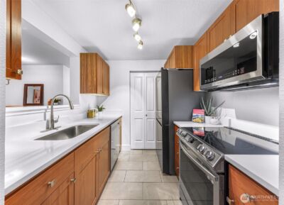 14002 NE 181st Place #A302, Woodinville, WA 98072 - Photo 19