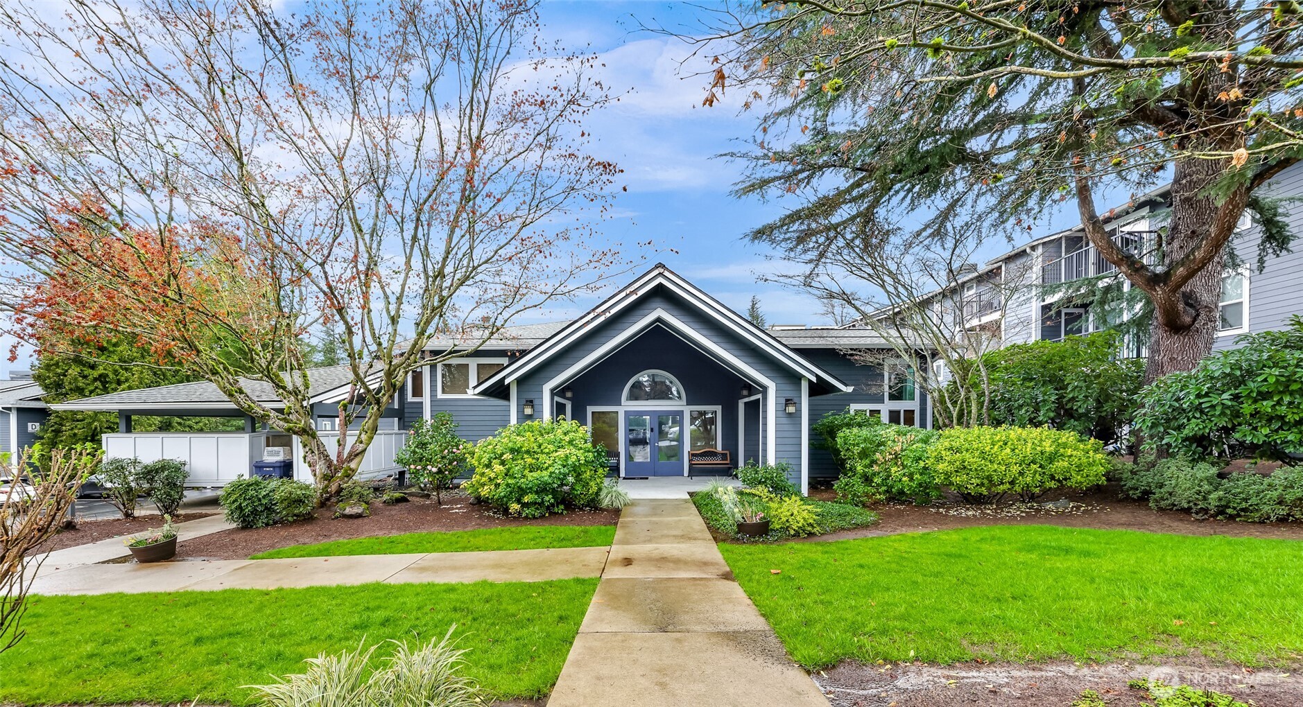 14002 NE 181st Place #A302, Woodinville, WA 98072