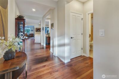 8520 Shaw Lane NE, Lacey, WA 98516 - Photo 4