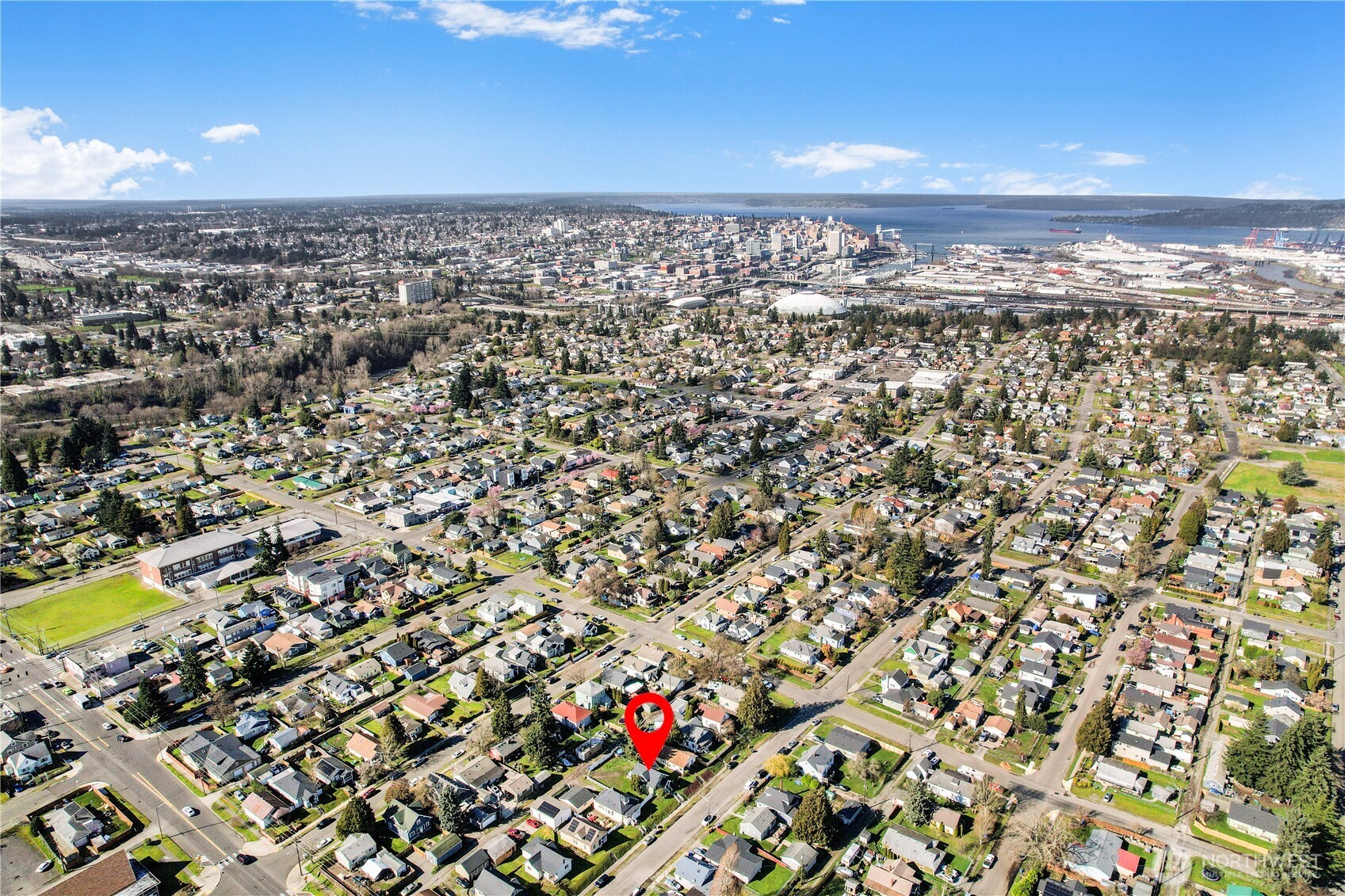 3718 E J ST , Tacoma, WA 98404