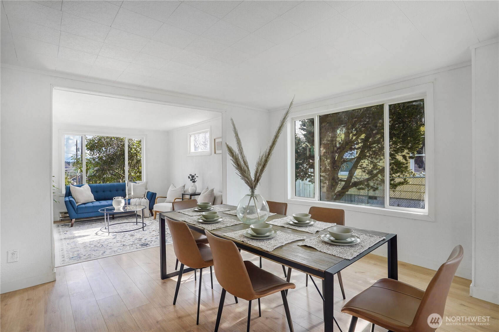 3718 E J ST , Tacoma, WA 98404