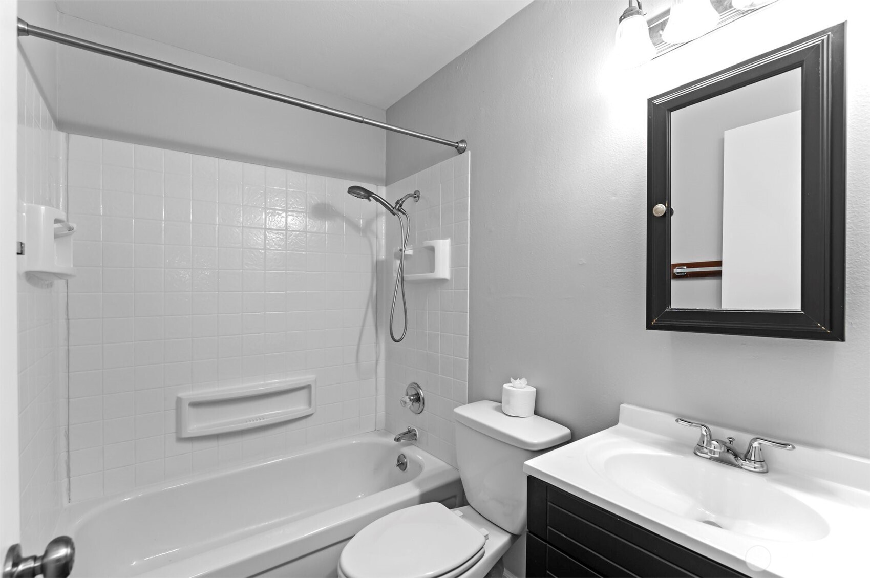 236 S 152nd Street #A104, Burien, WA 98148