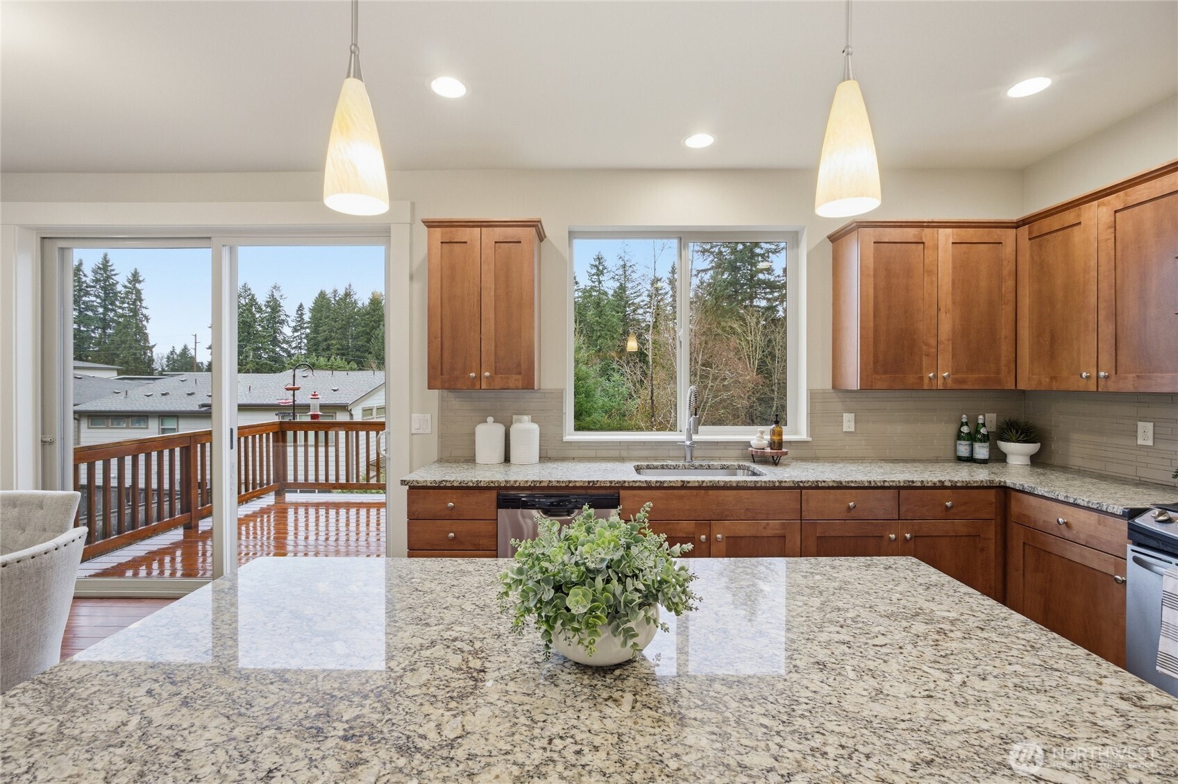 5236 NE 11th Court , Renton, WA 98059