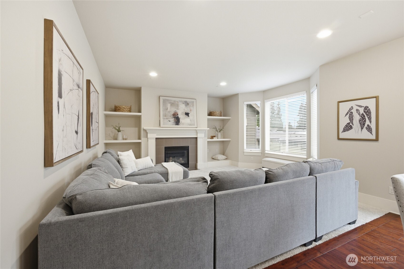 5236 NE 11th Court , Renton, WA 98059