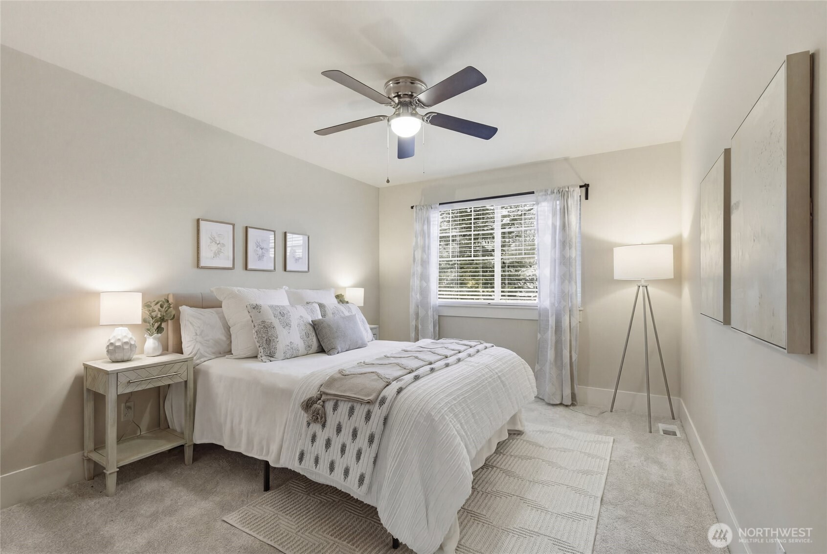 5236 NE 11th Court , Renton, WA 98059