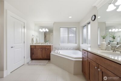 5236 NE 11th Court , Renton, WA 98059 - Photo 31